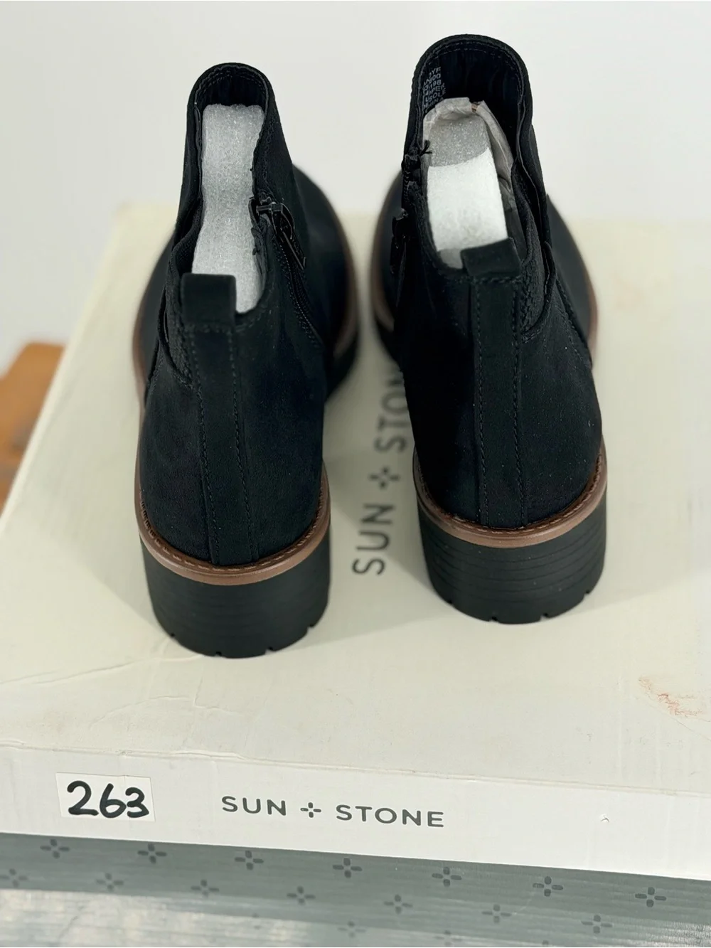 New Sun + Stone Black Chelsea Bootie with Lug Sole size 5.5 M